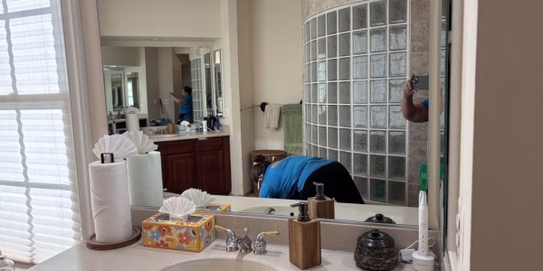 bb0f86e1-a111-4cc9-a6b6-52d6660cf2e1